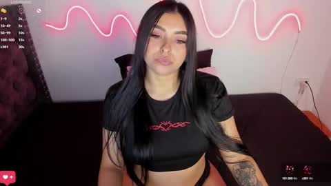 ESTEFANY online show from 12.23.24