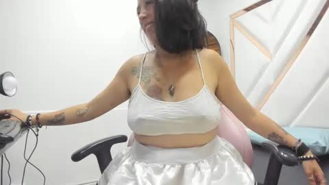Snapshot of artemisa_collins_ chatting on 06.03.26 artemisa_collins_ online show from 06.03.26