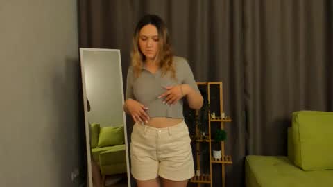 Sara online show from 09.18.25