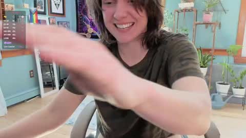 Snapshot of artiepaints chatting on 02.18.25 Artie Paints online show from 02.18.25