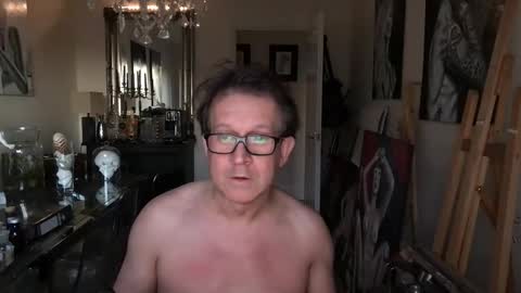 Snapshot of artisterotic chatting on 03.02.25 artisterotic online show from 03.02.25