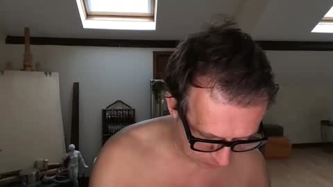 Snapshot of artisterotic chatting on 09.27.25 artisterotic online show from 09.27.25