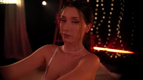 Marlene online show from 12.19.25