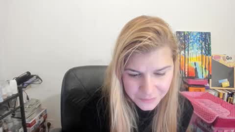 MIA online show from 12.22.25