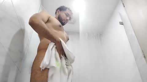 arturguy01 online show from 12.19.24