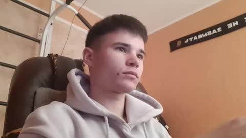 Snapshot of arvyn_ chatting on 04.28.26 Denis online show from 04.28.26