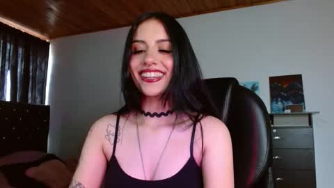   Independent Model online show from 09.09.25