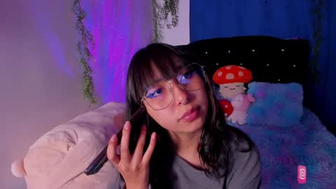 Snapshot of arya_line chatting on 02.08.25 Arys online show from 02.08.25
