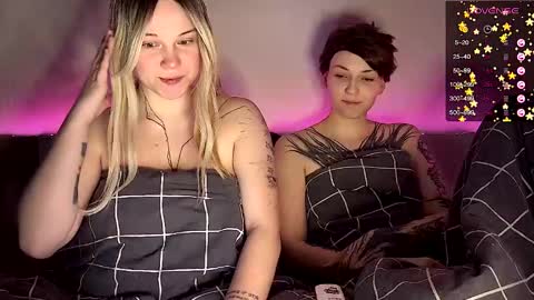 Snapshot of arya_stark7 chatting on 12.26.24 Arya brunett and Cassie blond online show from 12.26.24