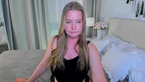 Snapshot of arya_thomas chatting on 04.06.26 Arya online show from 04.06.26