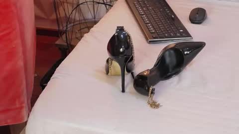 Snapshot of aryaeve chatting on 02.13.26 Aryana online show from 02.13.26