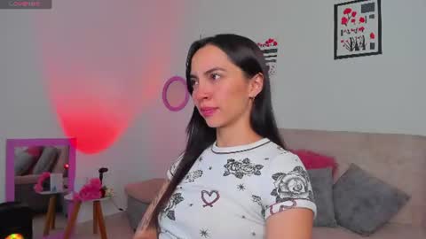 Snapshot of aryane_art_ chatting on 06.30.26 carol online show from 06.30.26