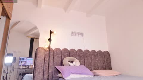 aryascollins online show from 04.05.26