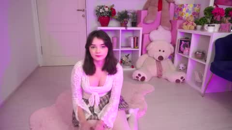 Snapshot of aryastarky chatting on 09.29.25 Aria online show from 09.29.25