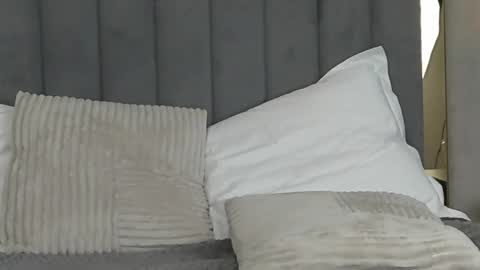 Snapshot of aryatessa chatting on 02.21.25 AryaTessa online show from 02.21.25