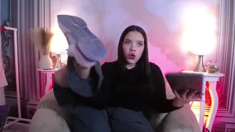 Snapshot of arybutty chatting on 01.11.26 Ary online show from 01.11.26