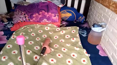 Snapshot of asainobedientslut12 chatting on 10.30.25 asainobedientslut12 online show from 10.30.25