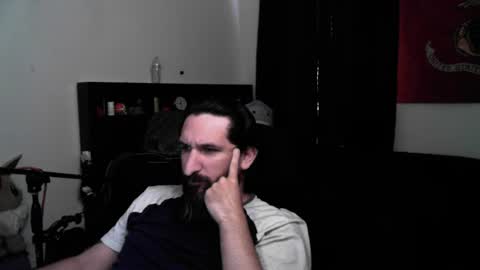 Snapshot of asanator101 chatting on 05.05.26 devilPup75 online show from 05.05.26
