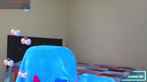 Snapshot of asenaesmee chatting on 02.10.25 Asena online show from 02.10.25