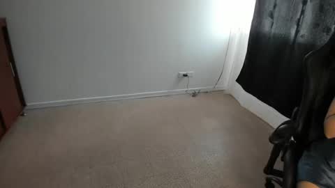 Snapshot of ash_smith1 chatting on 03.04.25 ash_smith1 online show from 03.04.25