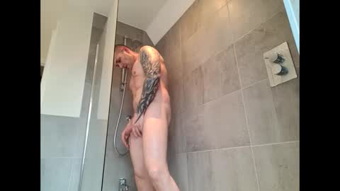 Snapshot of ash_squirts chatting on 02.04.25 Ash online show from 02.04.25