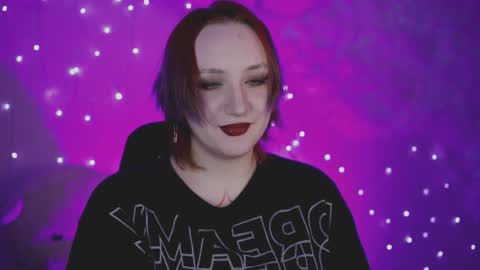 Snapshot of asheluck chatting on 12.21.24 AshleyAshe online show from 12.21.24