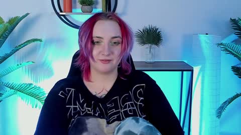 Snapshot of asheluck chatting on 01.20.25 AshleyAshe online show from 01.20.25