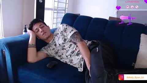 Ashley And Ryan  online show from 11.15.25