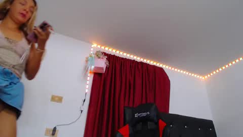 ashelyhots9inches online show from 11.05.25