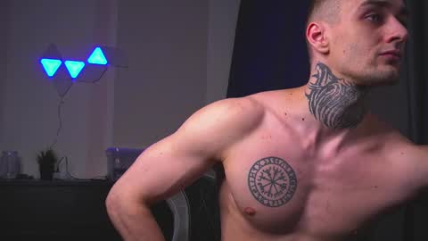 Jerk Machine online show from 02.12.25