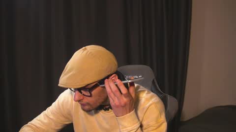 Jerk Machine online show from 04.16.26