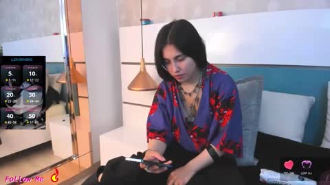 Ashkoreh online show from 02.02.26