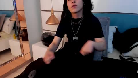 Snapshot of ashkoreh chatting on 05.18.26 Ashkoreh online show from 05.18.26
