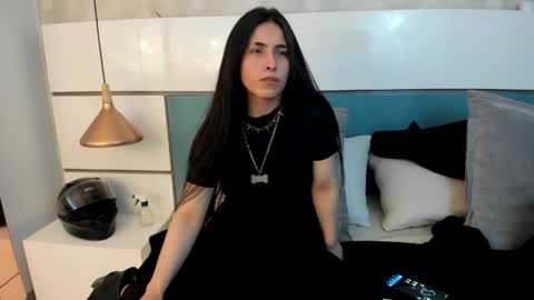 Snapshot of ashkoreh chatting on 05.19.26 Ashkoreh online show from 05.19.26