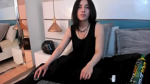 Snapshot of ashkoreh chatting on 06.17.26 Ashkoreh online show from 06.17.26