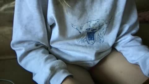 Snapshot of ashleighpink chatting on 02.16.26 Ashleigh online show from 02.16.26