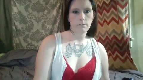 Snapshot of ashley16chris chatting on 03.09.25 black-widow99 online show from 03.09.25