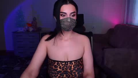   Yasmina   online show from 01.03.25