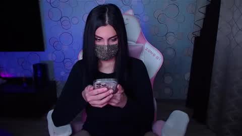   Yasmina   online show from 09.17.25