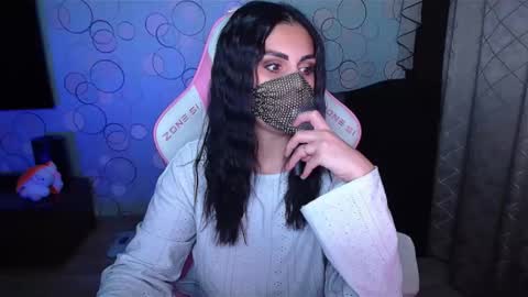   Yasmina   online show from 10.01.25