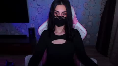   Yasmina   online show from 04.18.26