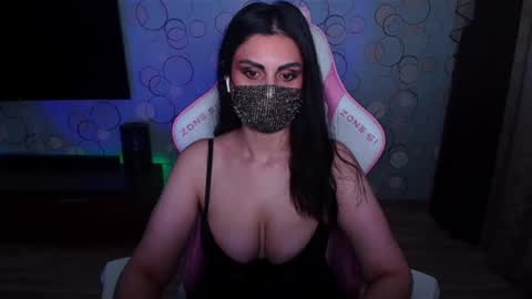   Yasmina   online show from 06.24.26