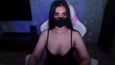   Yasmina   online show from 06.28.26