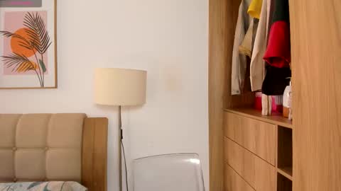 Soy Ash online show from 12.05.25