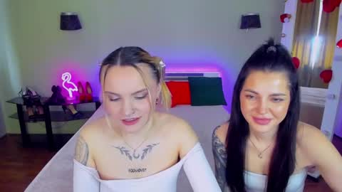 Snapshot of ashley_crashly chatting on 05.14.26 Alina online show from 05.14.26