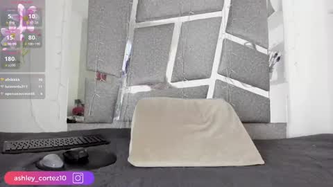 Ashley Cotez online show from 02.17.25