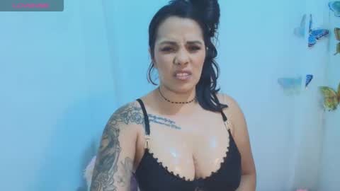 Snapshot of ashley_joyx_ chatting on 05.12.26 ashley_joyx_ online show from 05.12.26