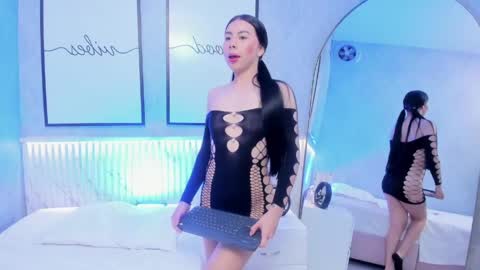 Snapshot of ashley_lee4u chatting on 05.15.26 ASHLEY online show from 05.15.26