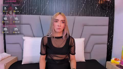 Snapshot of ashley_miller26 chatting on 05.27.26 ashley_miller26 online show from 05.27.26