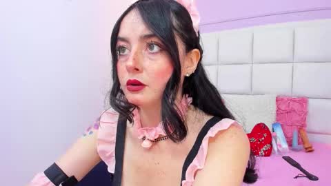 Snapshot of ashley_petit chatting on 02.16.26 ashley_petit online show from 02.16.26